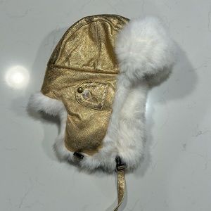 Genuine Mad Bomber Glam gold hat
